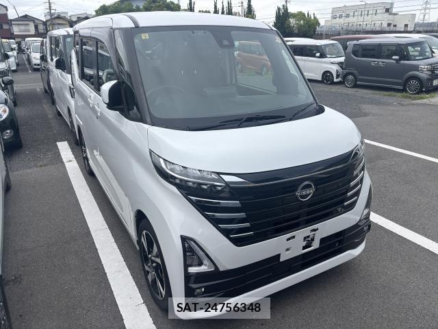 Nissan ROOX 2023-07 8817773-0
