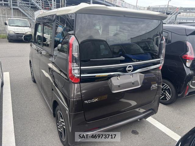 Nissan ROOX 2023-10 8817774-1