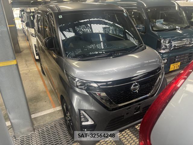 Nissan ROOX 2022-06 8817775-0