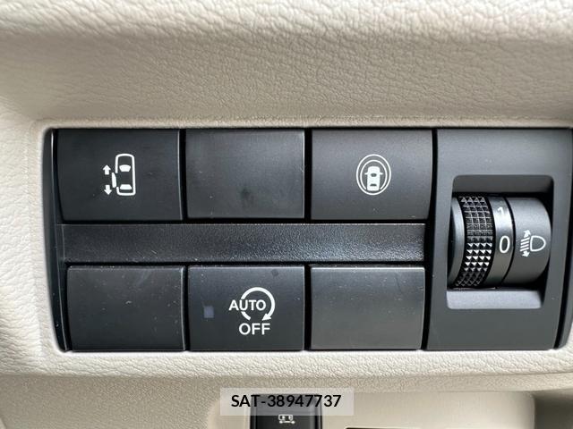Nissan ROOX 2021-03 8817851-13