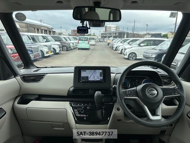 Nissan ROOX 2021-03 8817851-2