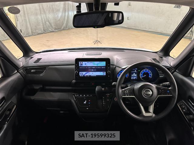 Nissan ROOX 2021-09 8817994-7