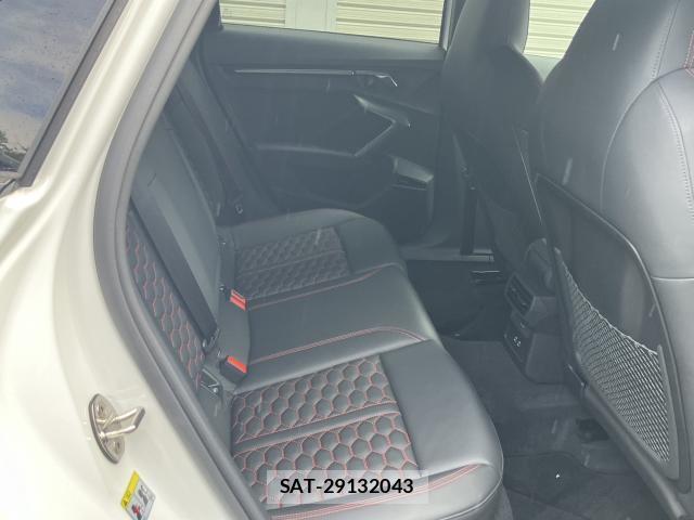 Audi RS3 2025-05 8814628-4