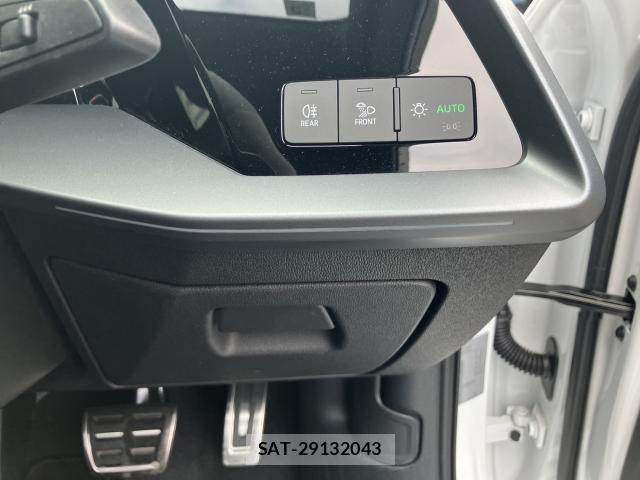 Audi RS3 2025-05 8814628-9