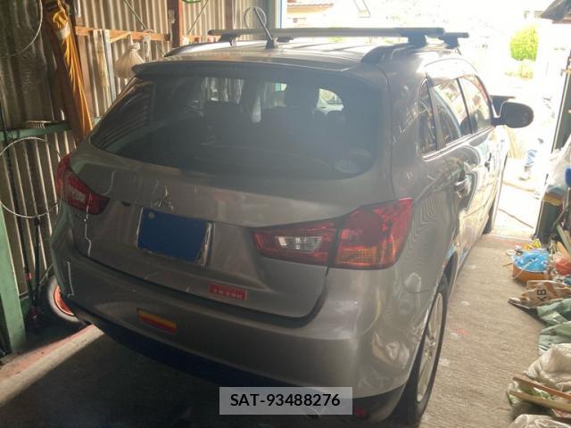 Mitsubishi RVR 2013-03 8813868-1