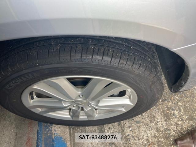 Mitsubishi RVR 2013-03 8813868-13