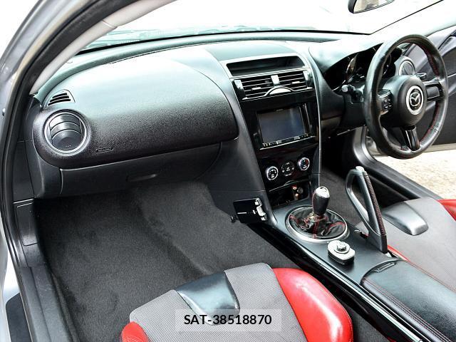Mazda RX-8 2012-07 8814563-4