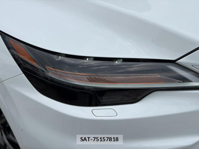 Lexus RX 2025-04 8812338-10