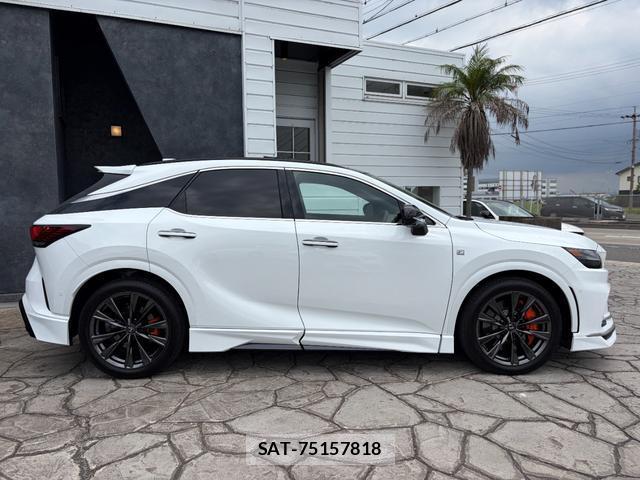 Lexus RX 2025-04 8812338-19
