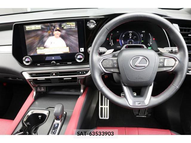 Lexus RX 2024-08 8812490-2