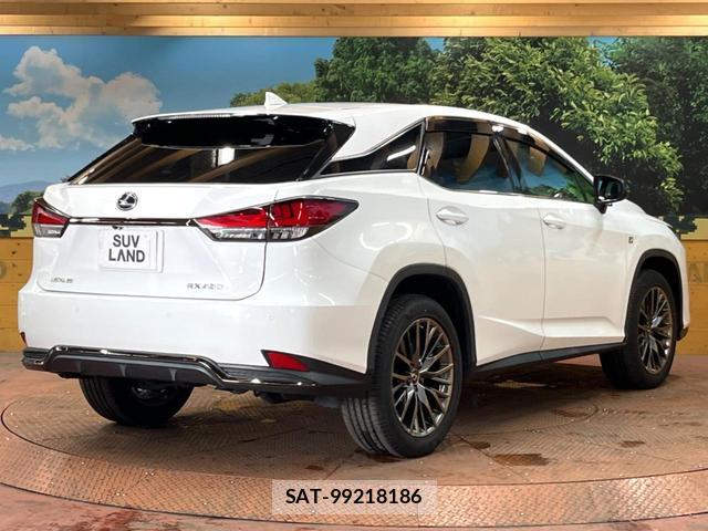 Lexus RX 2021-08 8812637-16