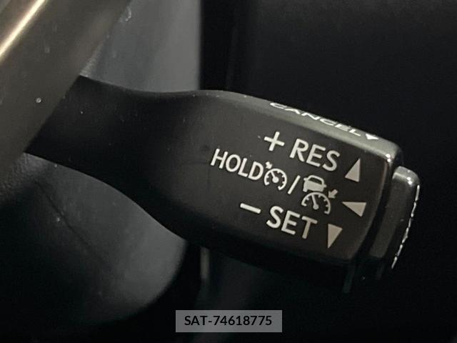 Lexus RX 2022-03 8812638-4