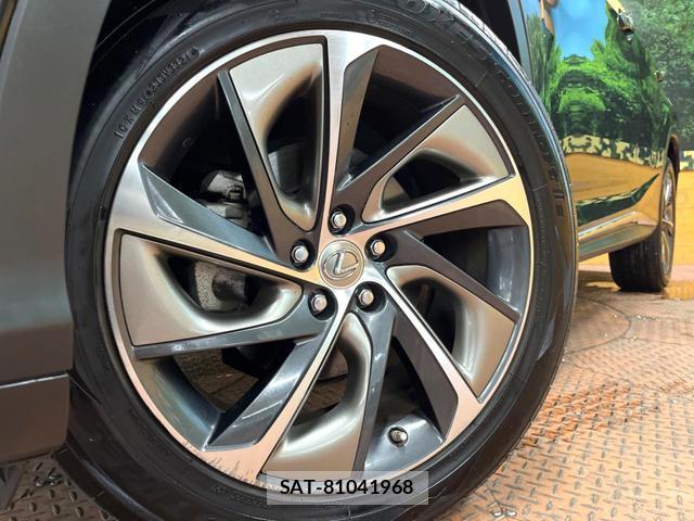 Lexus RX 2015-11 8812641-12