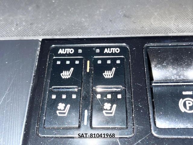 Lexus RX 2015-11 8812641-4