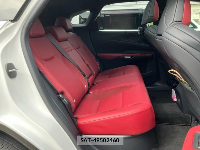 Lexus RX 2025-09 8813290-8