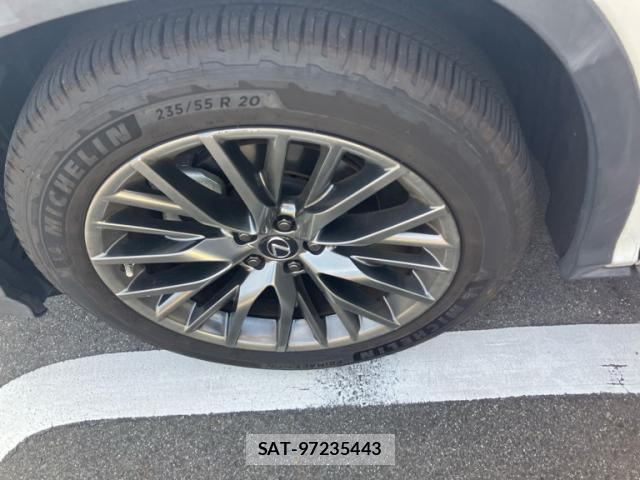 Lexus RX 2019-10 8813443-7