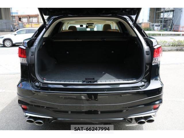 Lexus RX 2022-01 8814821-10