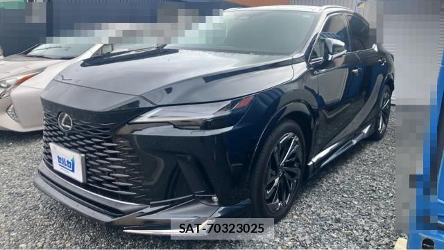 Lexus RX 2024-08 8815493-0