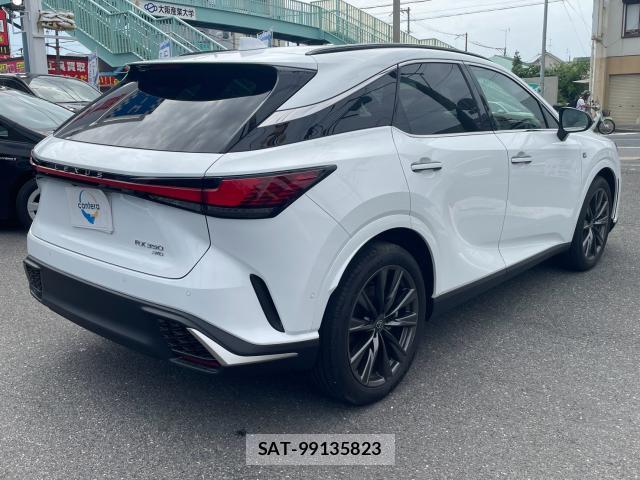 Lexus RX 2025-10 8815719-2