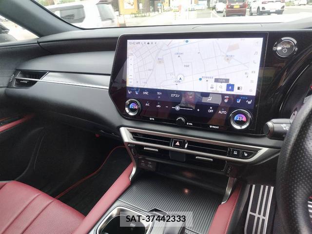Lexus RX 2023-07 8817636-13