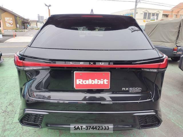 Lexus RX 2023-07 8817636-3