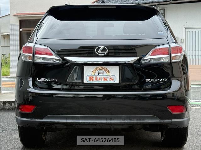 Lexus RX 2013-05 8817900-7