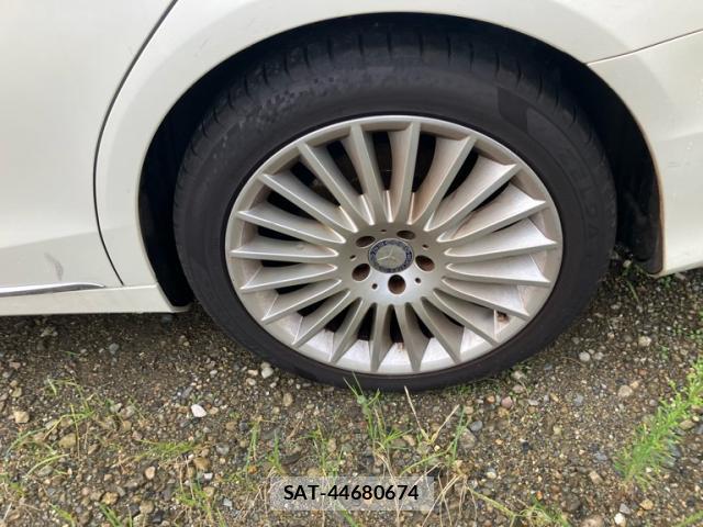 Mercedes Benz S-CLASS 2015-09 8813621-12