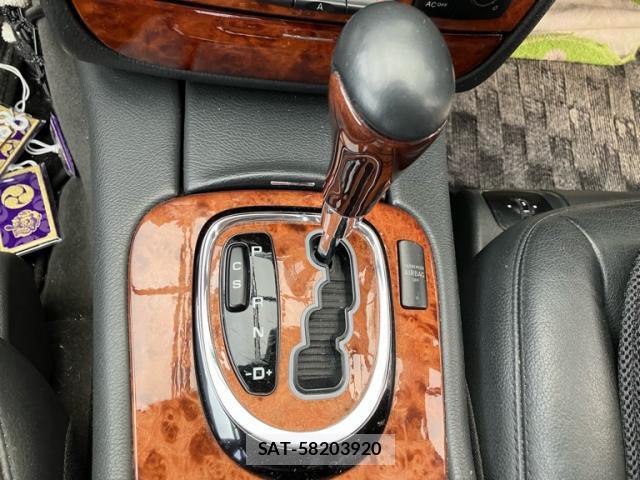 Mercedes Benz S-CLASS 2004-02 8813893-14