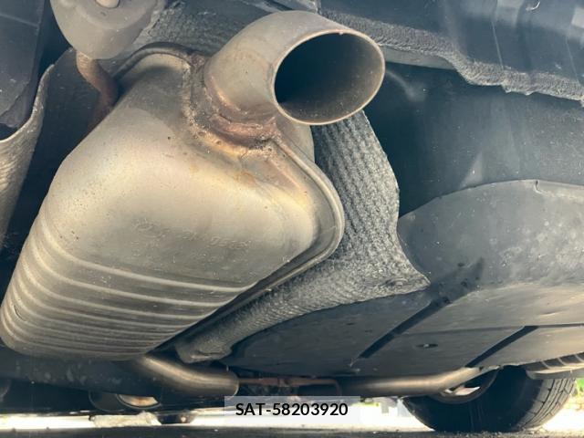 Mercedes Benz S-CLASS 2004-02 8813893-4
