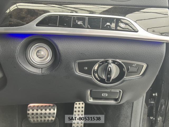Mercedes Benz S-CLASS 2018-09 8814613-11