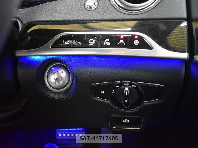Mercedes Benz S-CLASS 2015-09 8817673-3