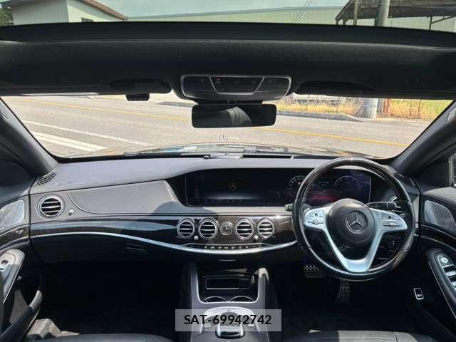 Mercedes Benz S-CLASS 2018-06 8817893-1
