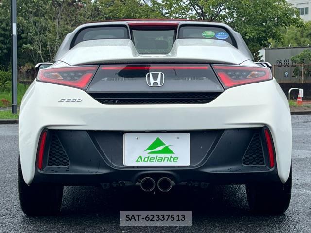 Honda S660 2018-01 8816507-1
