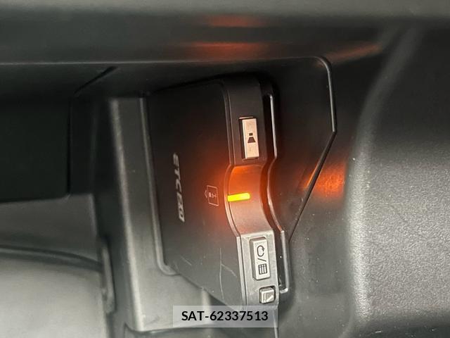 Honda S660 2018-01 8816507-16