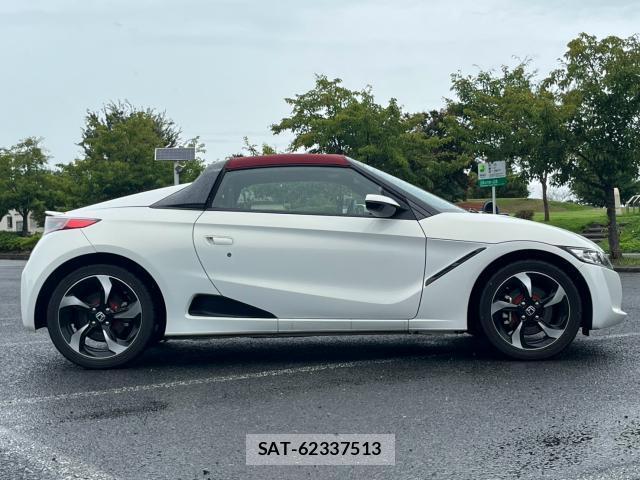 Honda S660 2018-01 8816507-3