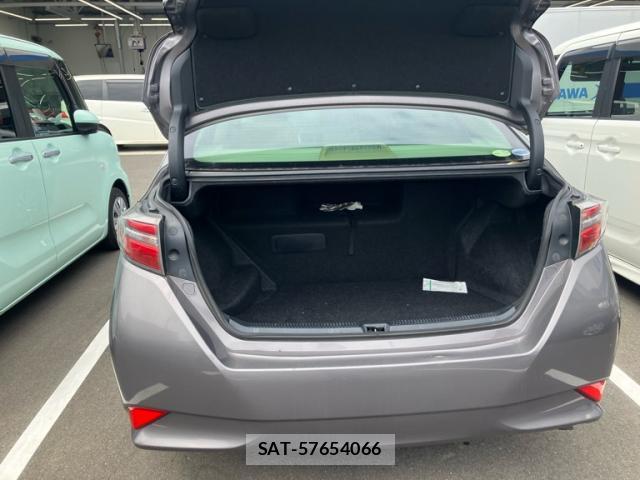 Toyota SAI 2014-02 8813637-11
