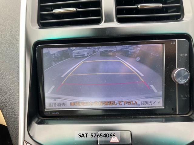 Toyota SAI 2014-02 8813637-7