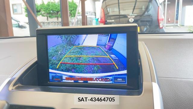 Toyota SAI 2013-10 8813652-3