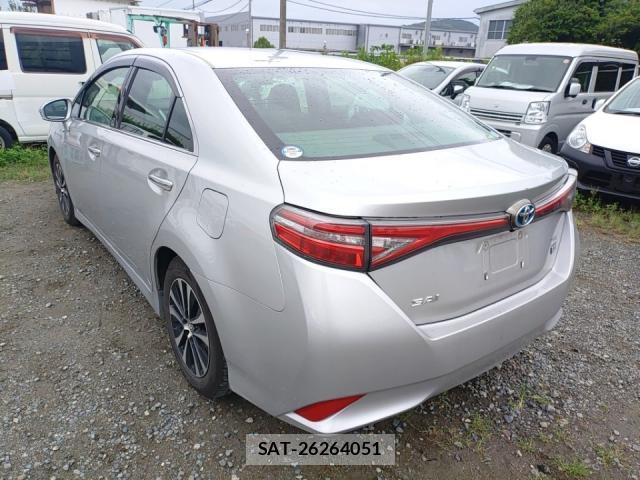 Toyota SAI 2015-09 8813824-4