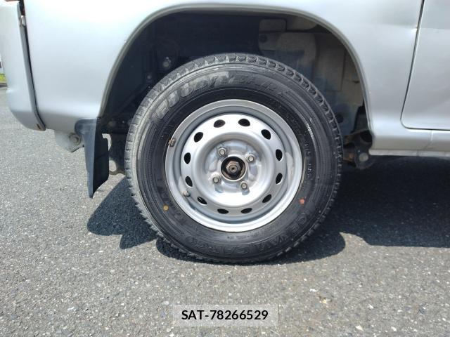 Subaru SAMBAR 2010-03 8815106-17