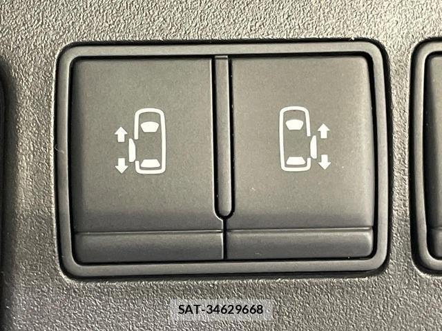 Nissan SERENA 2013-09 8812255-7