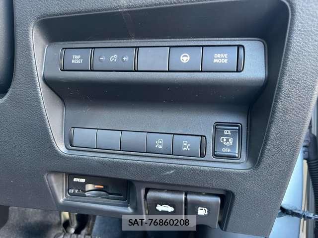 Nissan SERENA 2025-03 8812408-7