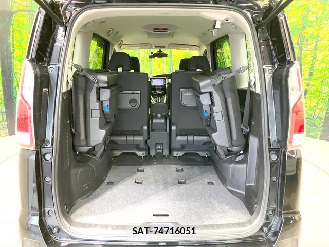 Nissan SERENA 2016-10 8812479-10