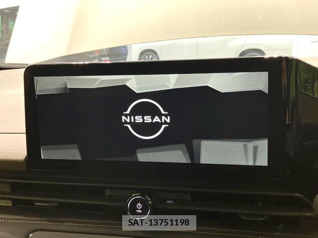 Nissan SERENA 2023-11 8812484-2