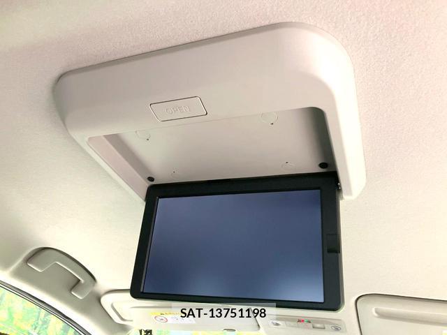 Nissan SERENA 2023-11 8812484-4
