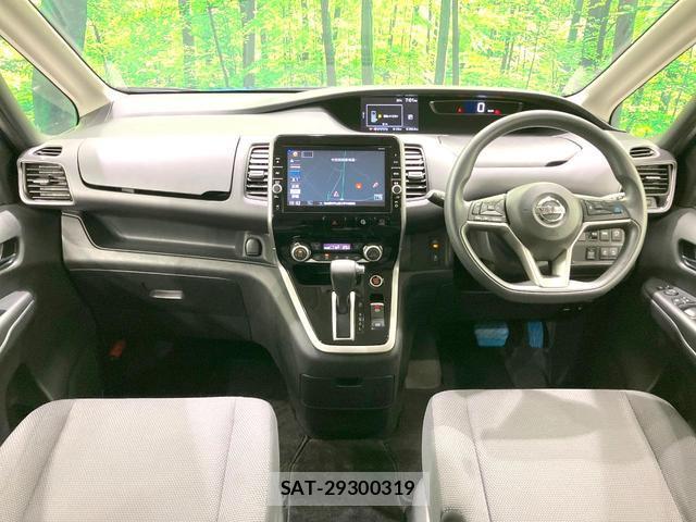 Nissan SERENA 2017-01 8812485-1
