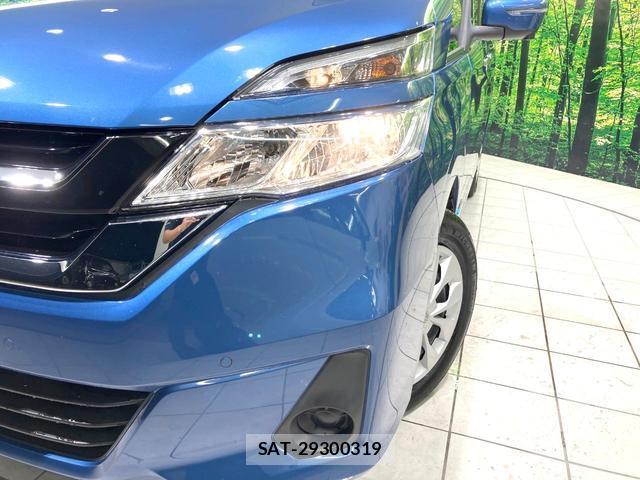 Nissan SERENA 2017-01 8812485-12