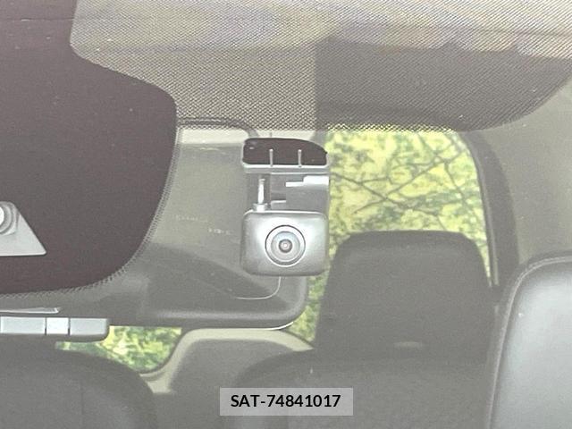 Nissan SERENA 2021-03 8812666-7