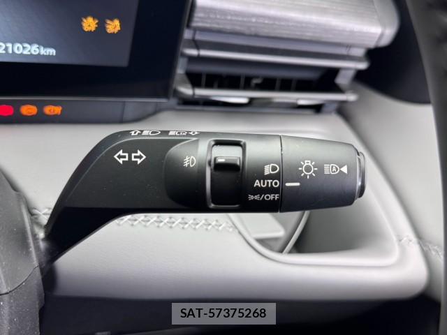Nissan SERENA 2023-05 8813064-10