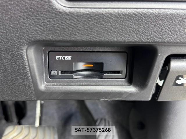 Nissan SERENA 2023-05 8813064-4